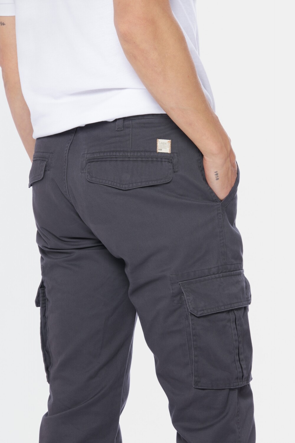 PANTALON CARGO Gris Oscuro