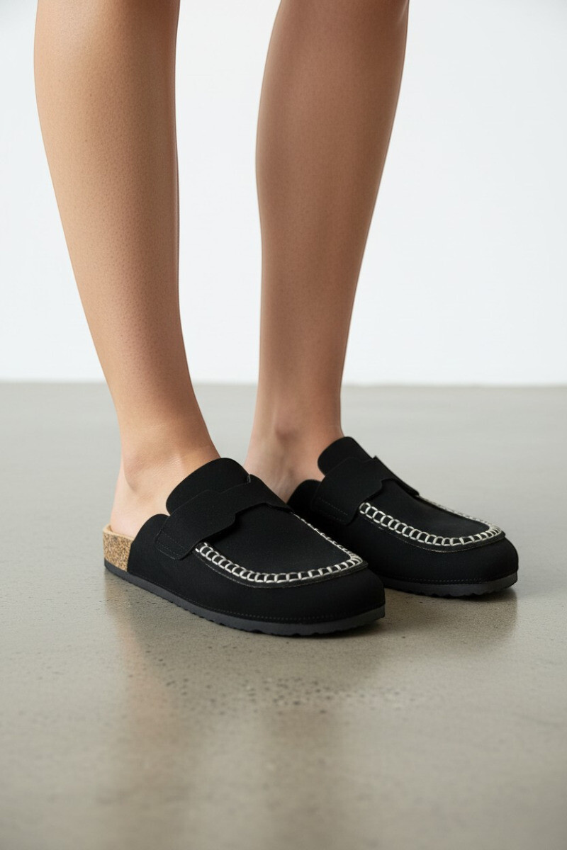 Zuecos Cow - Negro 
