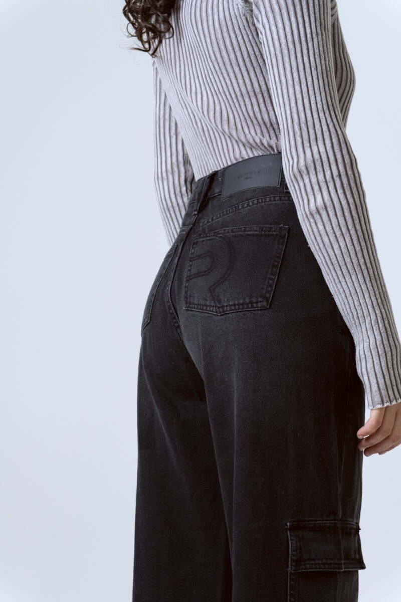Cargi Black