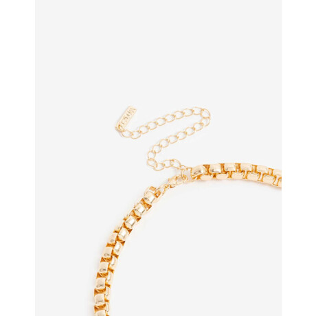 Collar Corto Metal Gold Dorado