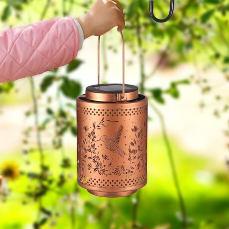 Lámpara Farol Solar Metal 8-10 Hs Autonomía Patio Jardín Colibrí 2