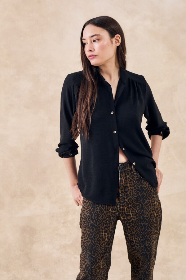 Blusa Cuello Mao Negro