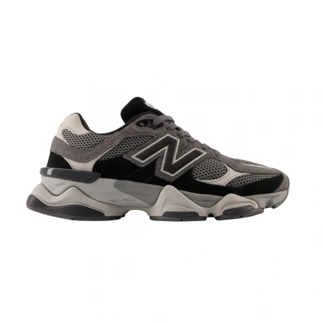 New Balance 9060 Black