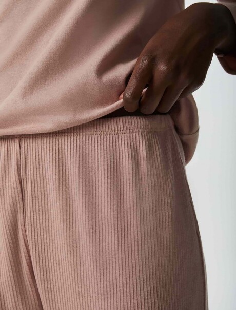 PIJAMA CON PANTALÓN LARGO ROSA