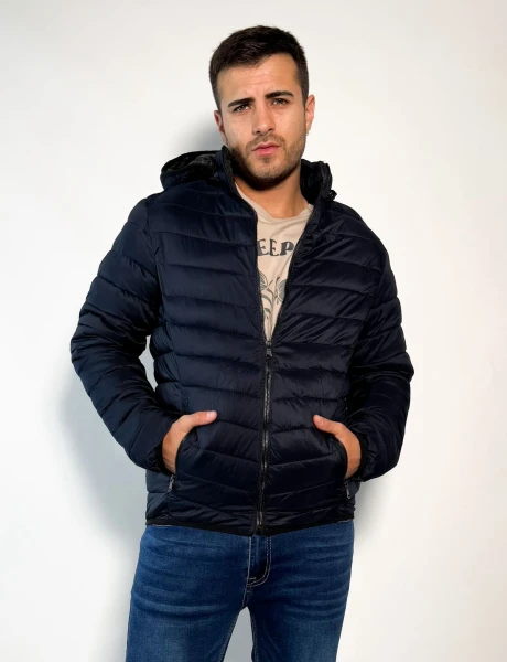 Campera de nylon con capucha desmontable Matata Azul