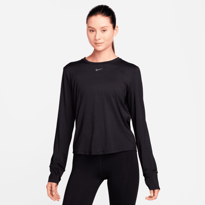 Remera Nike One Classic de Mujer Negro