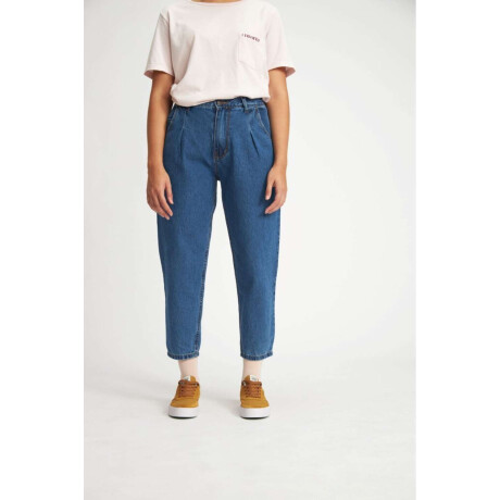 Jean Muna Blue