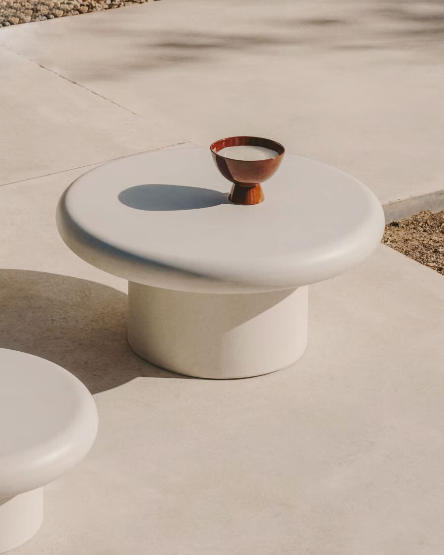 Mesa de centro redonda Addaia de cemento blanco Ø90 cm x 43cm