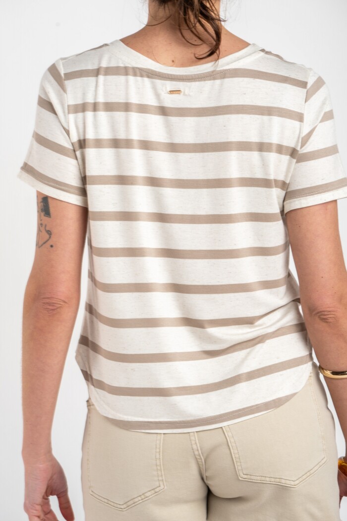 Remera Arena