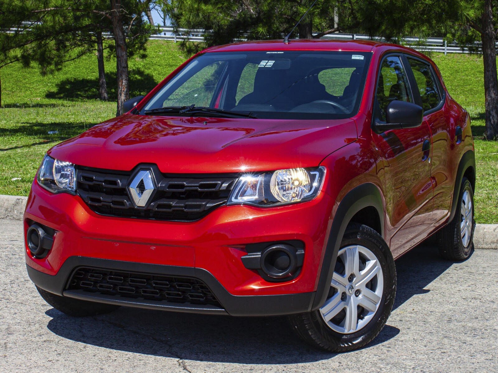 Renault Kwid 1.0 Life con Ficha Oficial | Permuta / Financia 