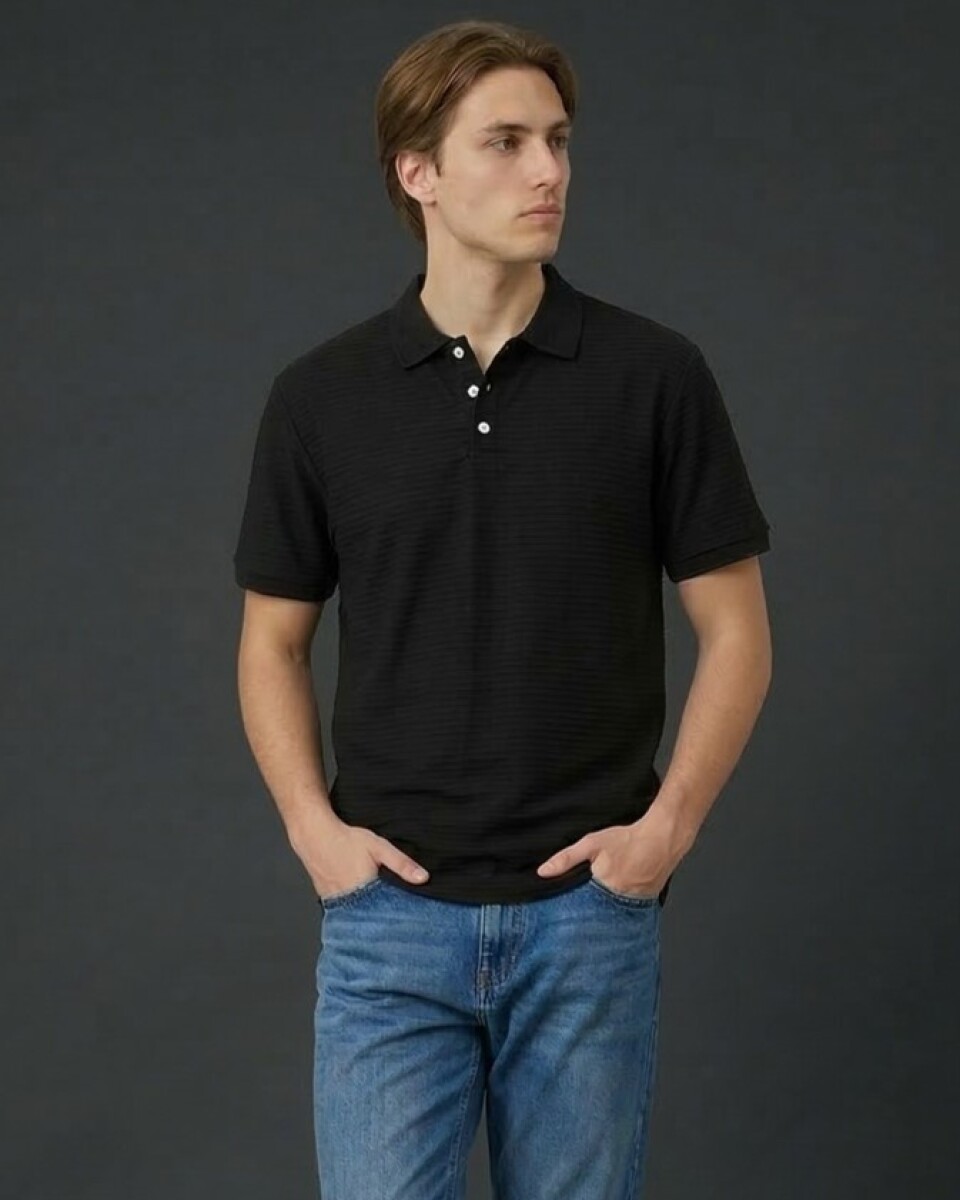 Remera Polo. 