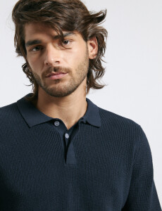 470576 REMERA HARRY Azul Oscuro