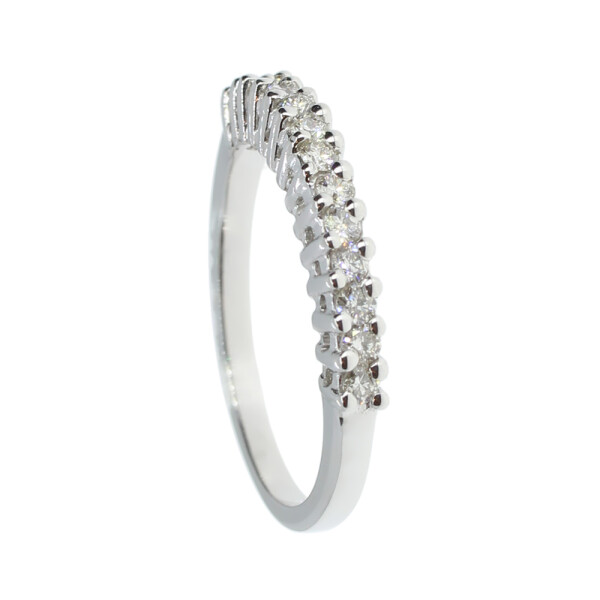 Anillo medio sin fin en oro blanco 18k con Brillantes N8800W Anillo medio sin fin en oro blanco 18k con Brillantes N8800W