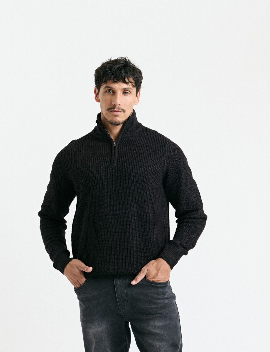 470587 SWEATER PUNTO MEDIO CIERRE HARRY Negro