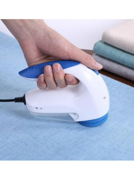 QUITA PELUSAS ELÉCTRICO BLANCO