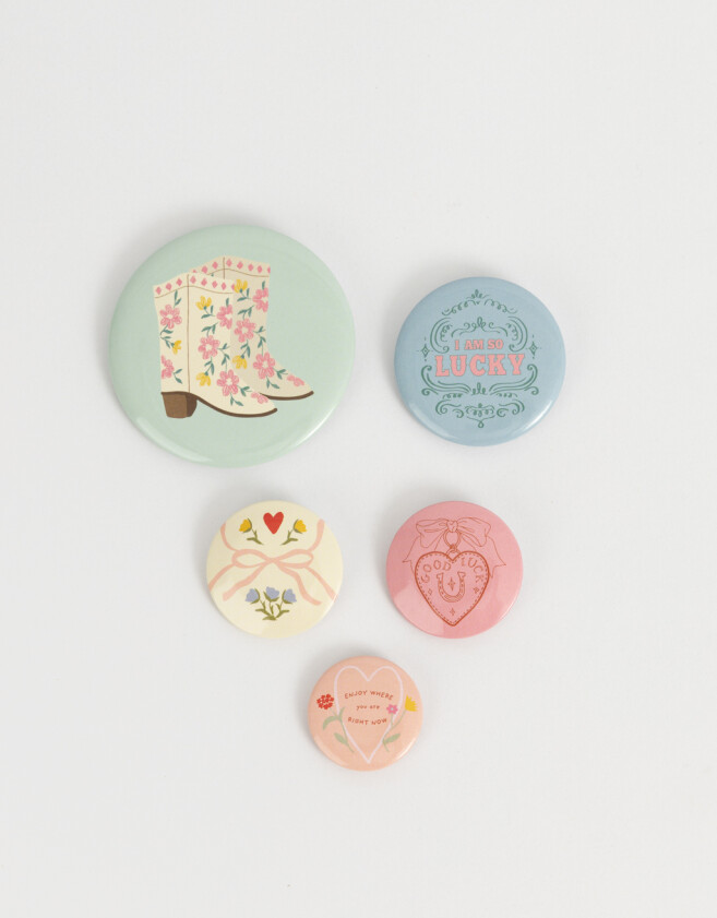 Pin Estampados Set De Pines Ilustrados - Combinacion Multicolor