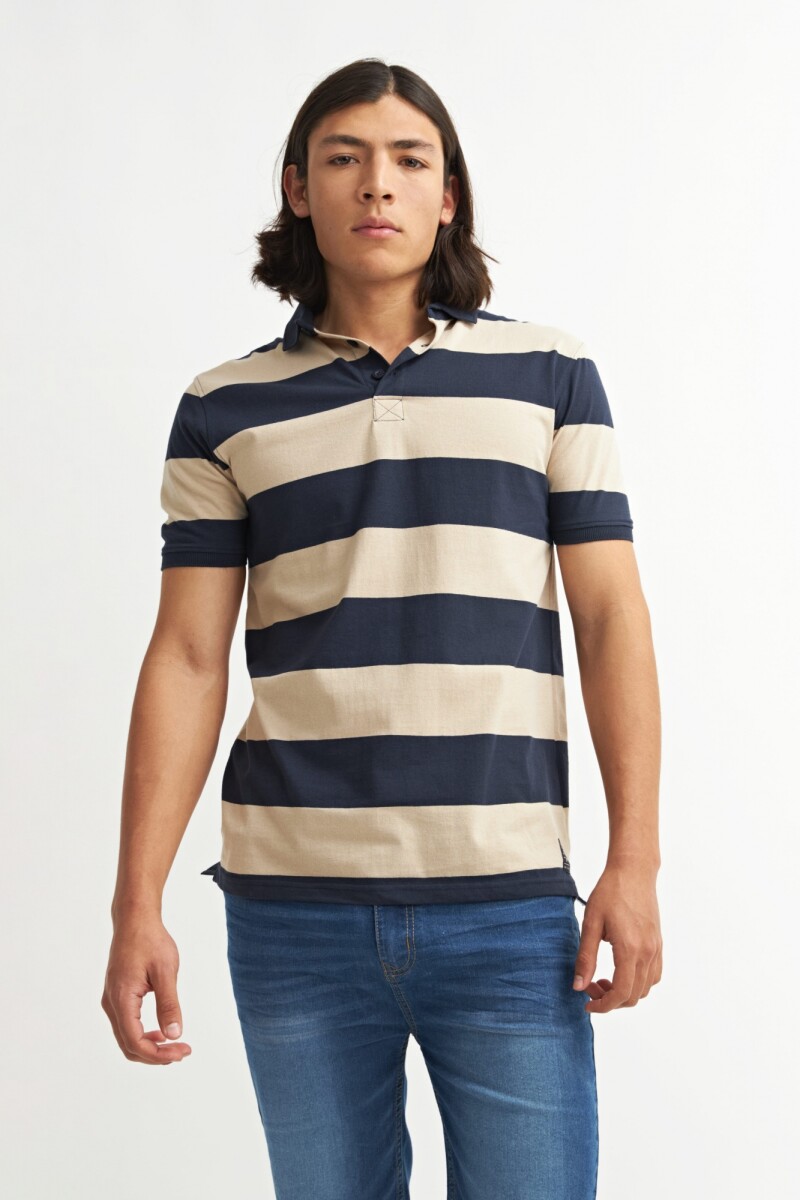 Remera cuello polo a rayas CRUDO