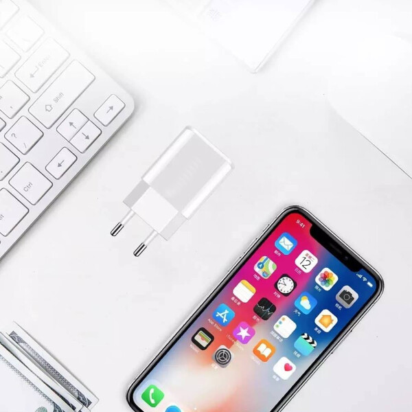 Cargador Foneng Eu43 + Cable Lightningiphone 2.1a CARGADOR FONENG EU43 IPHONE 2.1A