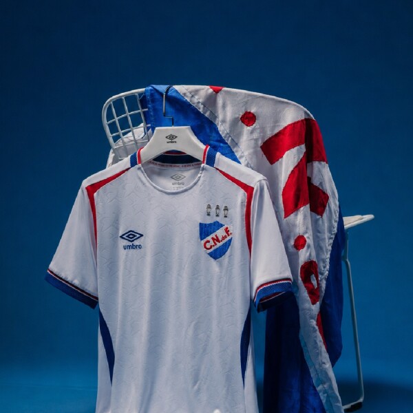 CAMISETA HOME OFICIAL 2025 Nacional Hombre 964