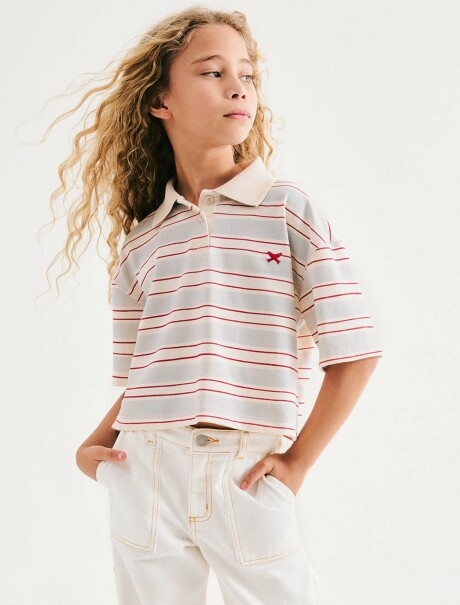 CAMISETA INFANTIL ESTAMPADO CON CUELLO BEIGE