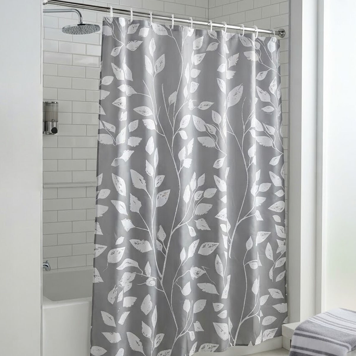 Cortina Baño Bukara con Argollas 180 x 180 cm - 8064 HOJAS GRIS 