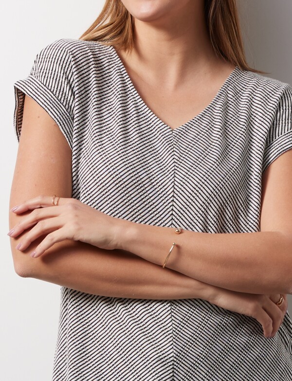 Remera Esc V Lineas BLANCO/NEGRO