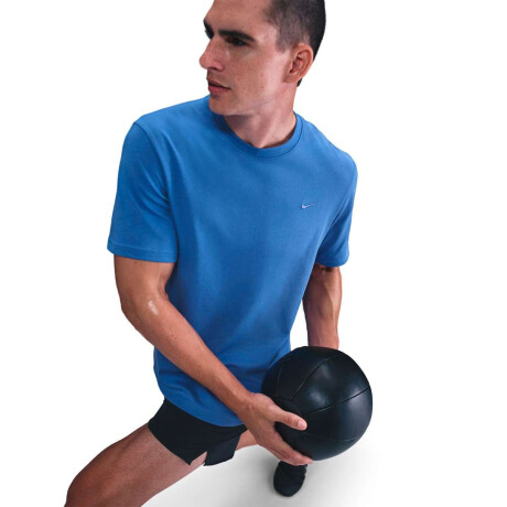 Remera Dri Fit Primary Stmt Manga Corta de Hombre azul