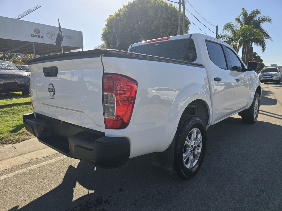 Nissan Frontier SE 2.5 4x2 Nafta DC| Permuta / Financia Nissan Frontier SE 2.5 4x2 Nafta DC| Permuta / Financia