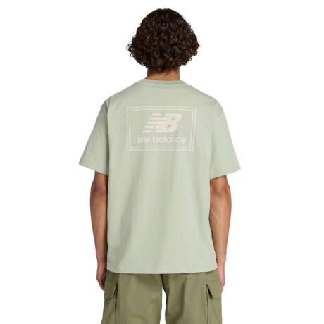 Remera New Balance Woven Label Verde