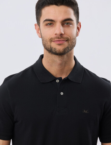 REMERA POLO LISA PIQUÉ Negro