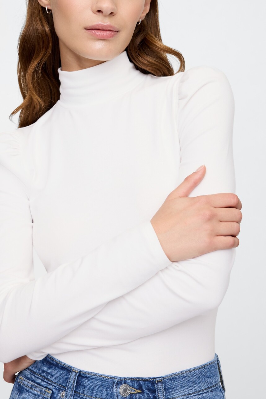Remera Polera Puff Mujer White Uk