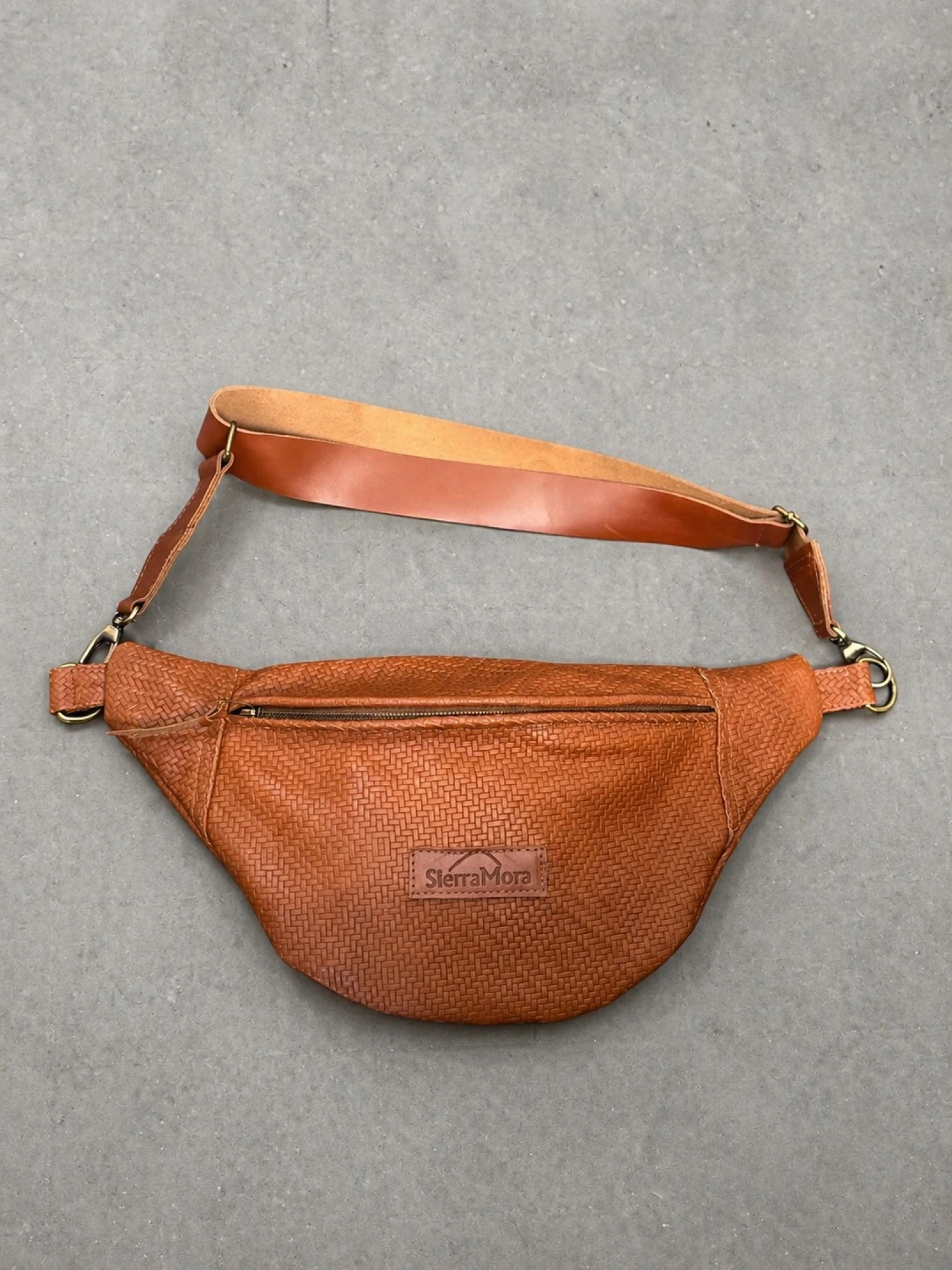 Leather Fanny Pack - Trezado