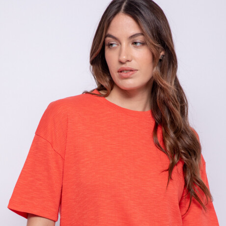 REMERA DORADO Rojo Brillante