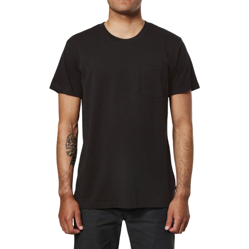 Remera Katin Base - Negro Remera Katin Base - Negro
