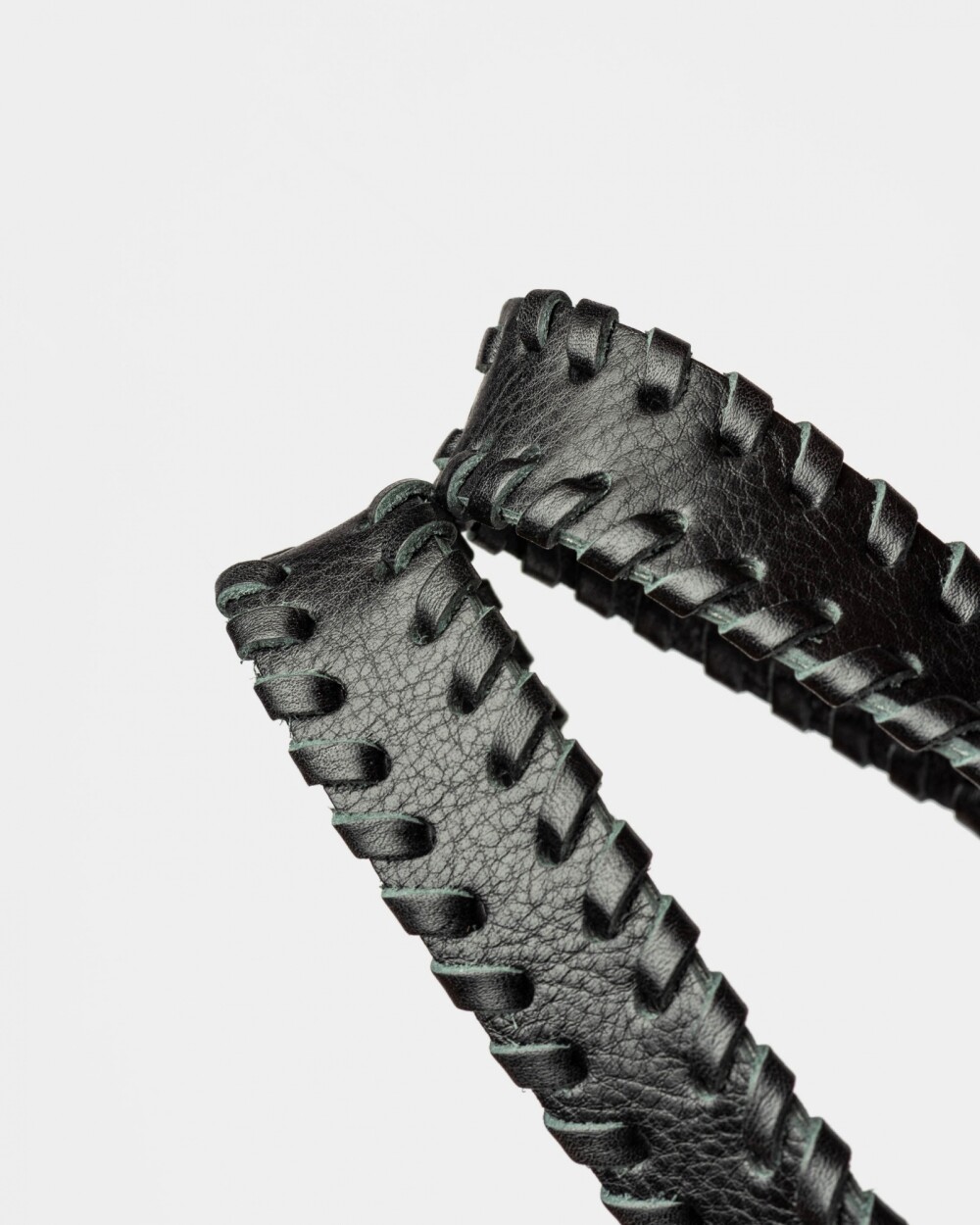 Shopper The Braided en cuero vegetal liso Negro