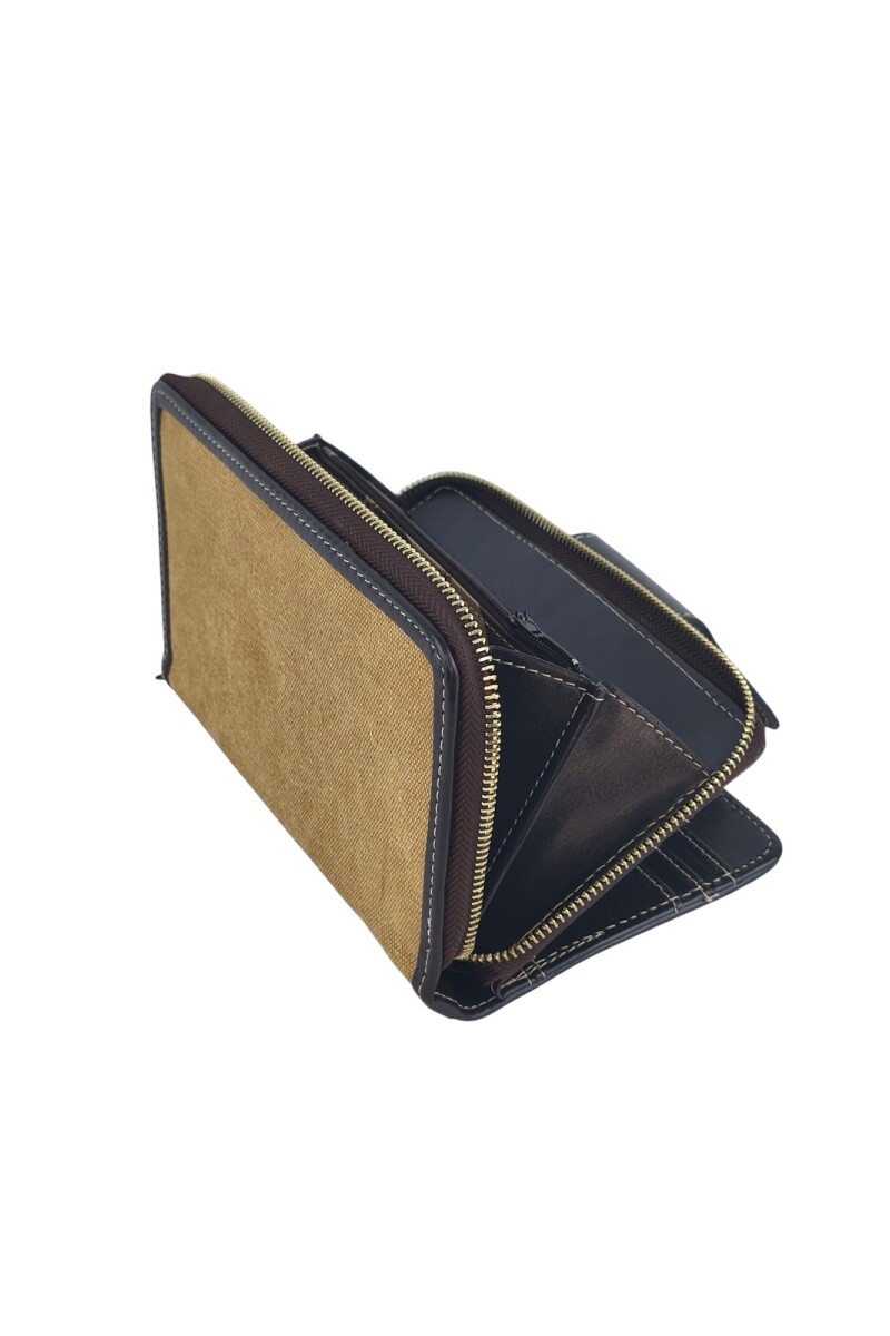 Monedero grande con lengueta beige