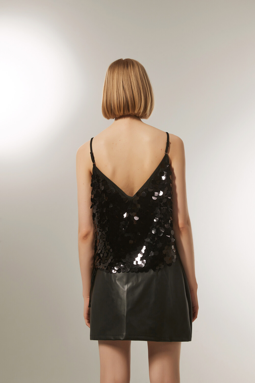 Musculosa Carmin Negro