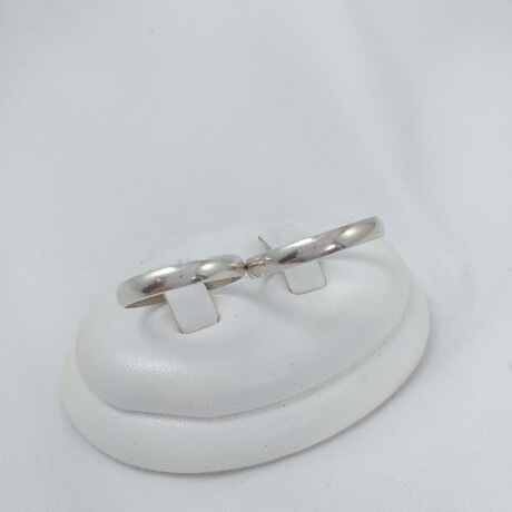 Par de alianzas de plata 925; hechas a mano. Modelo media caña (bombé). Par de alianzas de plata 925; hechas a mano. Modelo media caña (bombé).