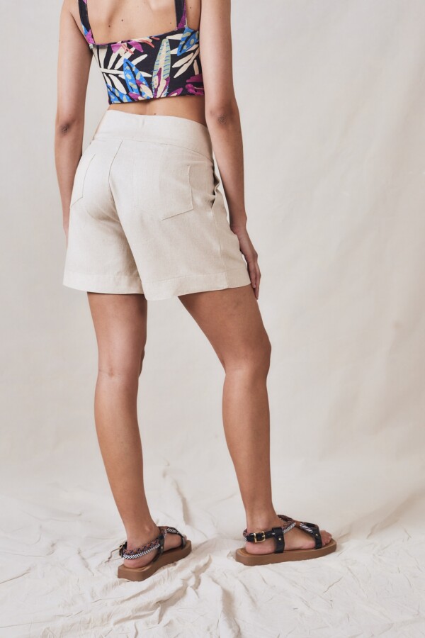 Short Pinzado Con Lino Beige