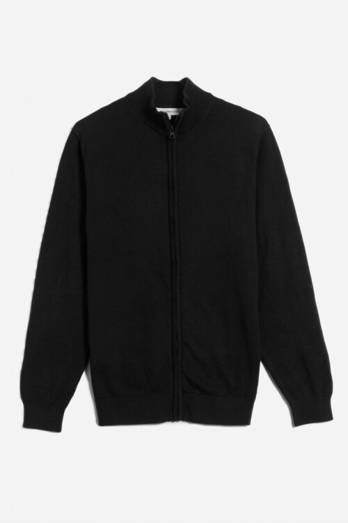 Campera liviana con cierre NEGRO