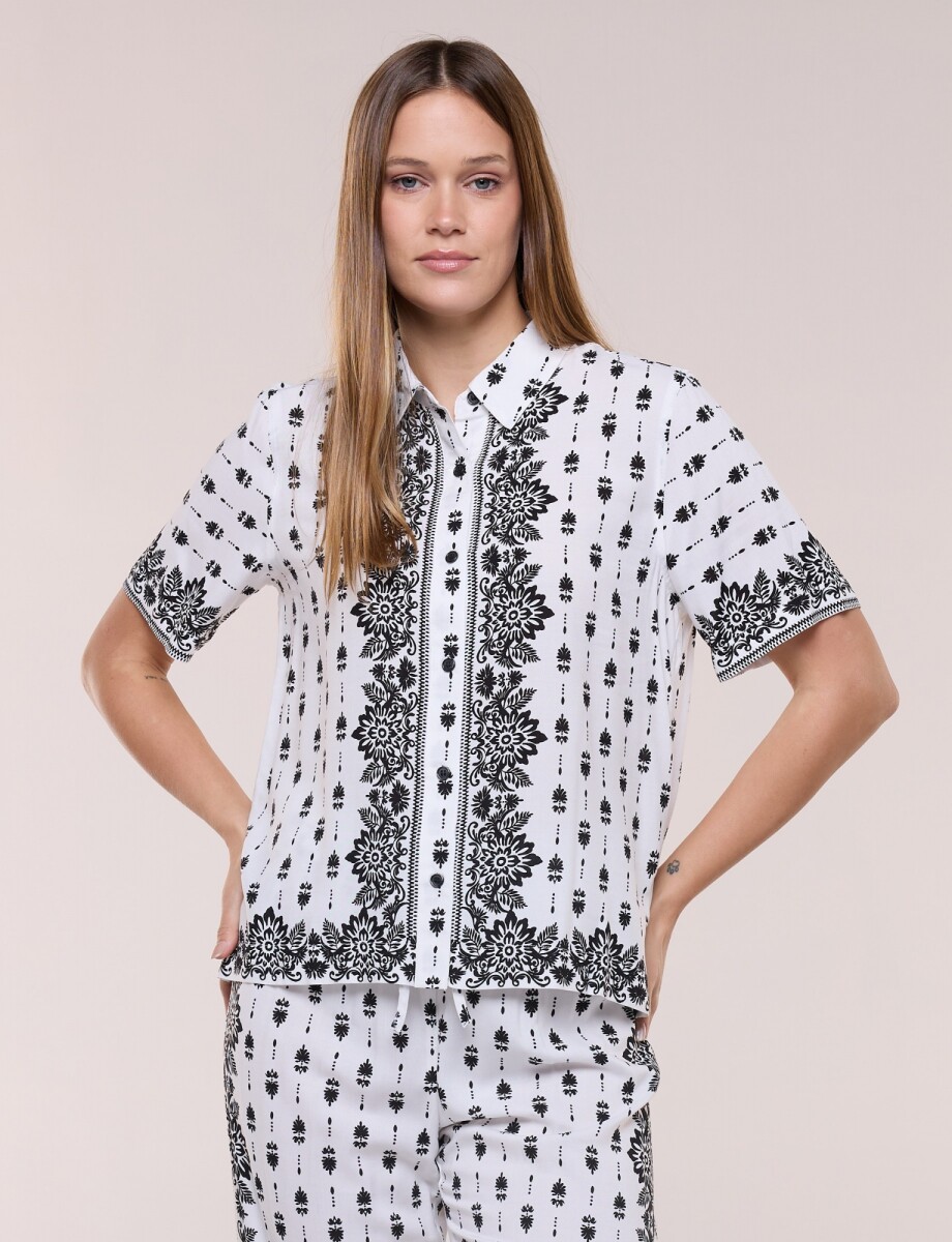 Camisa Con Estampa En Contraste - Crudo/multi 