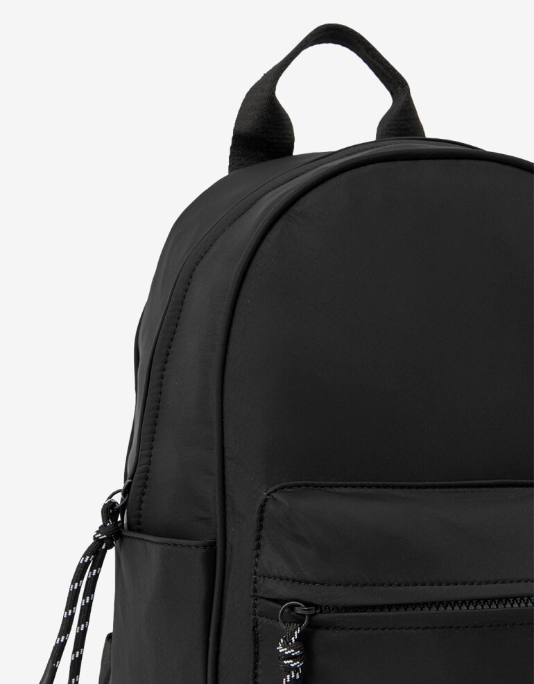 Mochilas Urbanas Nylon Mochila En Material Reciclado - Negro
