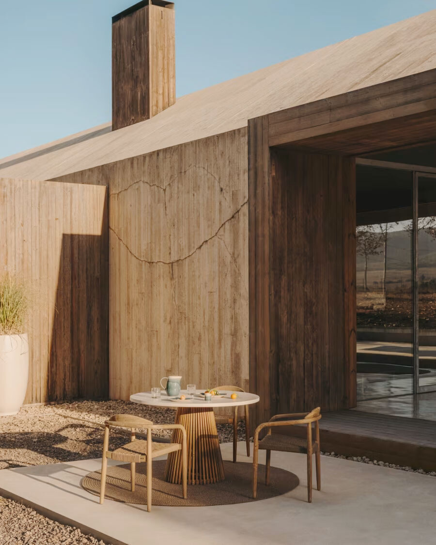 Silla Nina madera maciza de acacia y cuerda beige