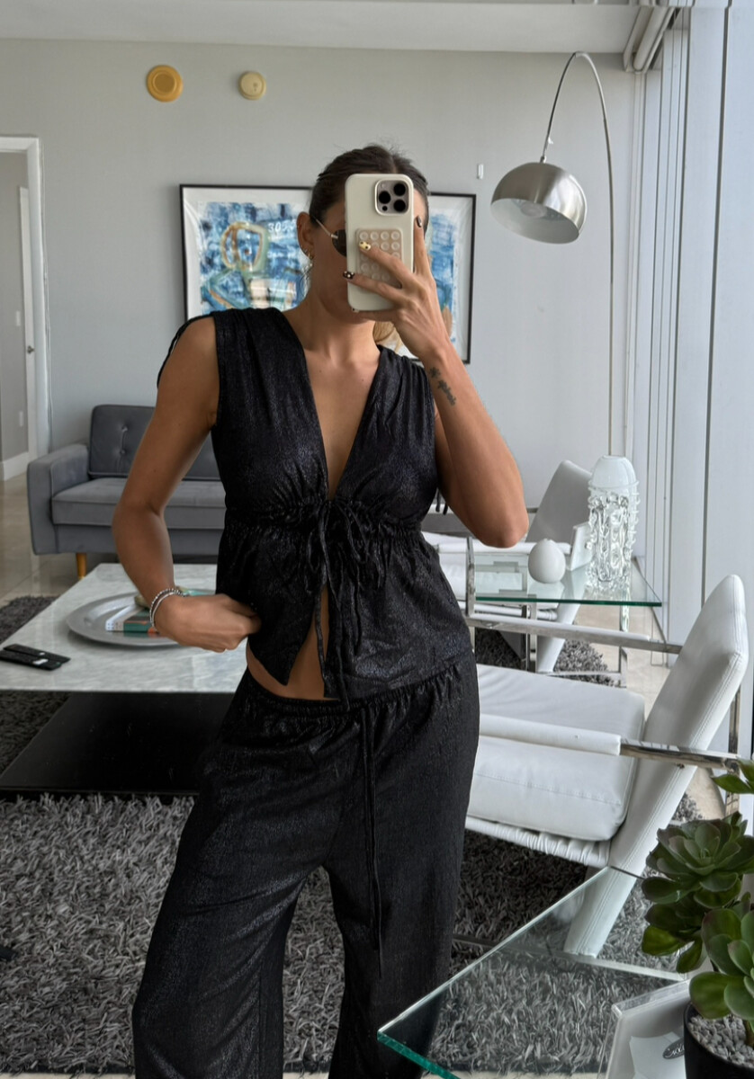 Blusa Mykonos - Black Shine 