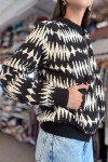 Campera capucha rayón Negra y blanca