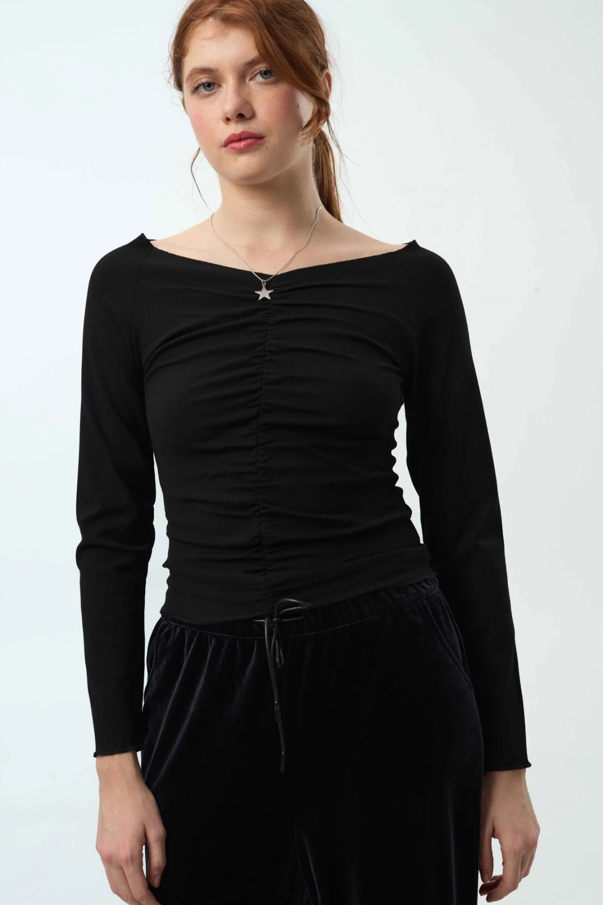 Remera Remus Negro