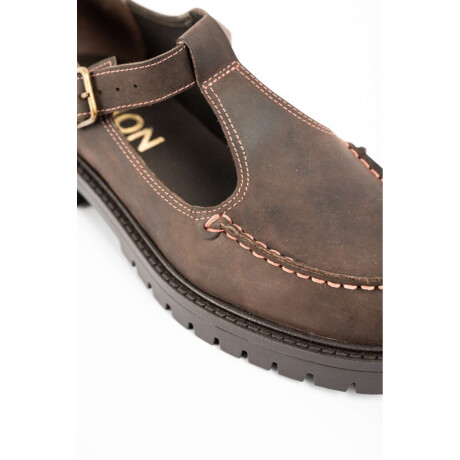 Zapato Guillermina Cuero Chocolate