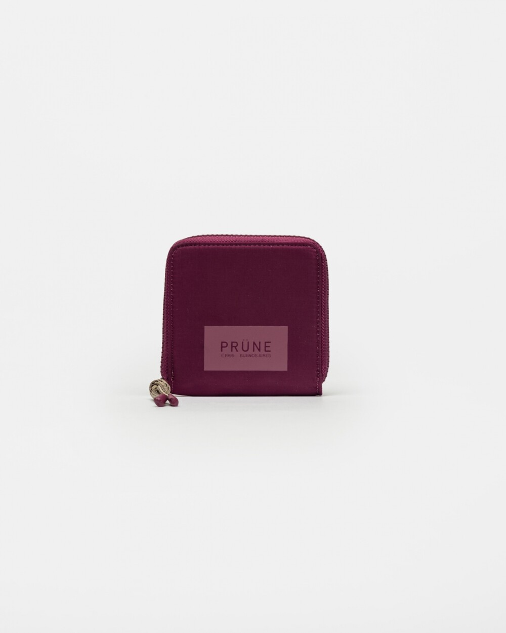 Billetera Azami en Nylon Bordeaux