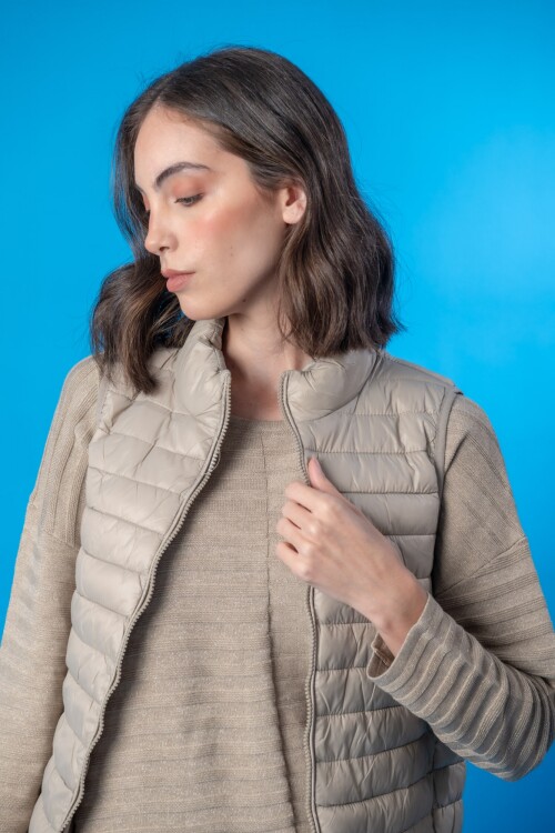 Chaleco nylon Beige