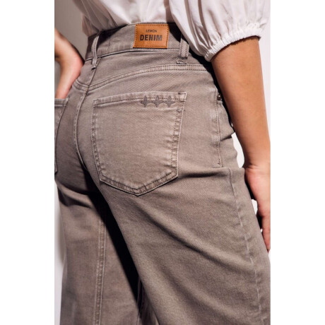 Jean Barrel Lavado Oliva